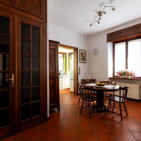 - Ca' Broni Bed & Breakfast Domodossola